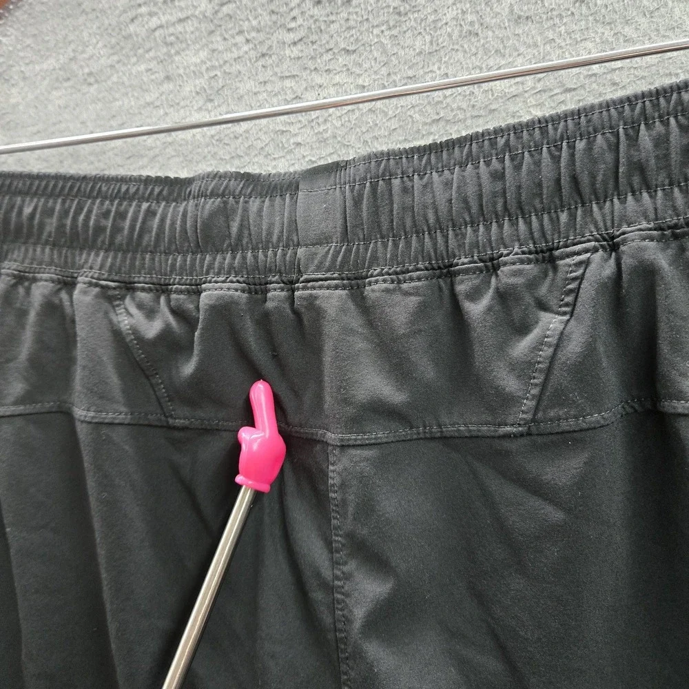Rhone Men Activewear Shorts L Black Athletic Shorts Zipper 3